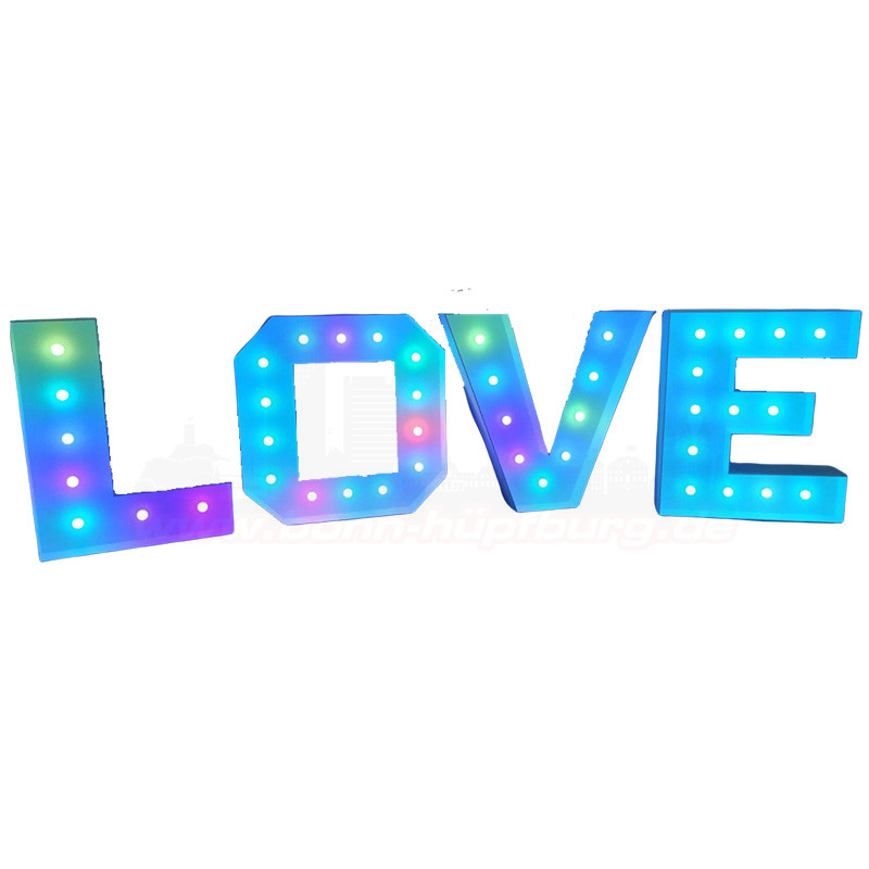LOVE Buchstaben